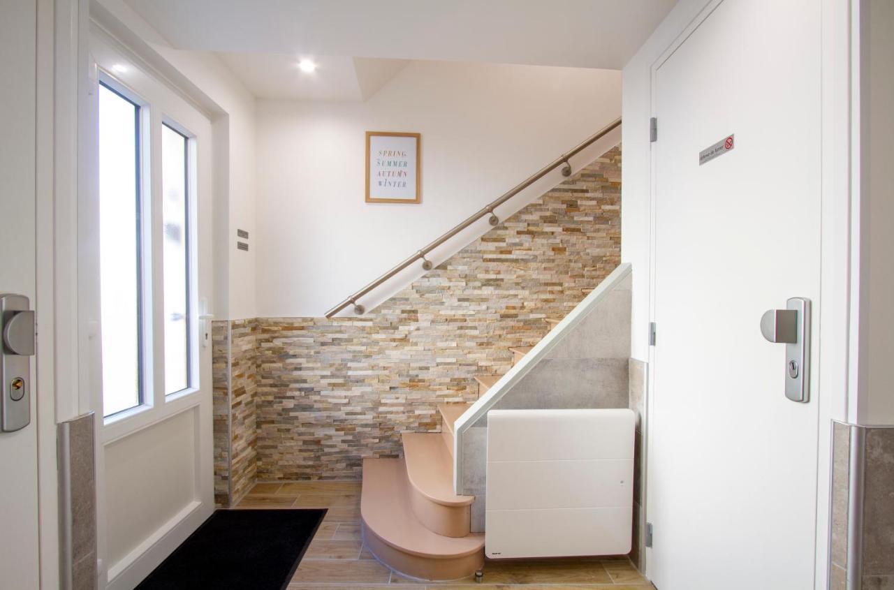 Soleil D'Ete - Netflix & Wifi - Balcon - Climatisation - Parking Gratuit - Check-In 24H24 - Emplacement Velos - Goodmarning Chalons en Champagne Bagian luar foto