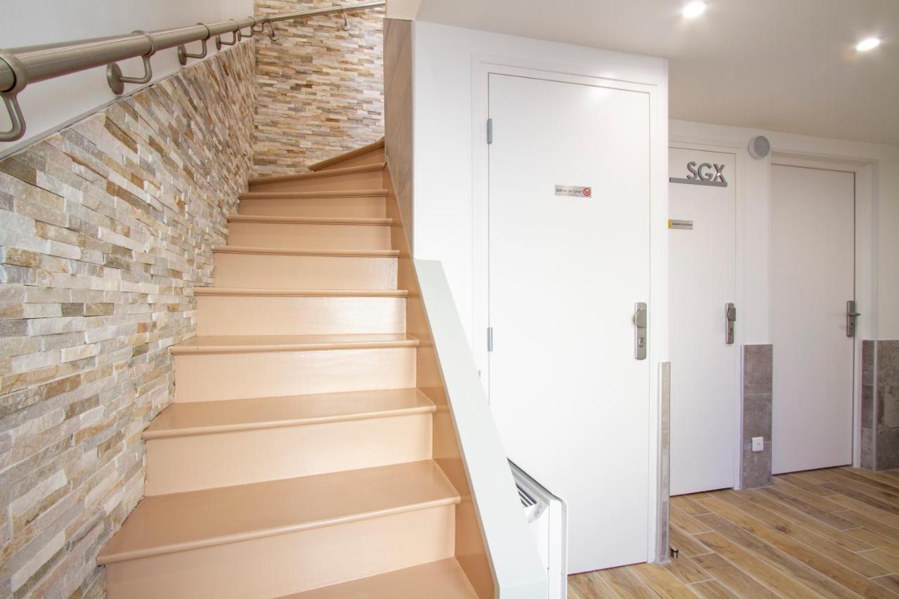 Soleil D'Ete - Netflix & Wifi - Balcon - Climatisation - Parking Gratuit - Check-In 24H24 - Emplacement Velos - Goodmarning Chalons en Champagne Bagian luar foto