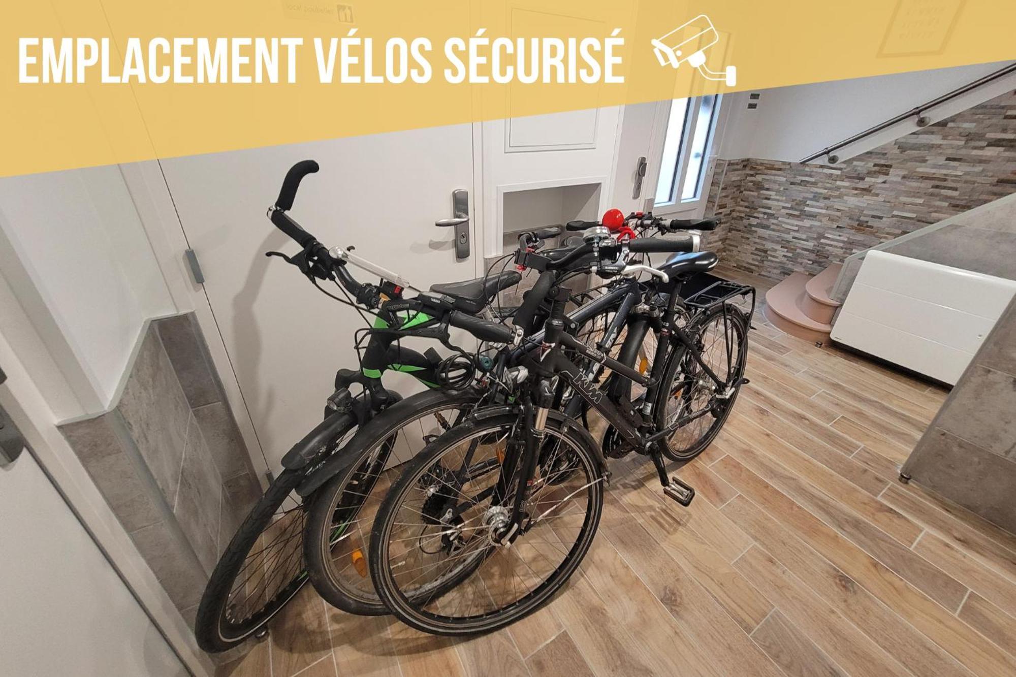 Soleil D'Ete - Netflix & Wifi - Balcon - Climatisation - Parking Gratuit - Check-In 24H24 - Emplacement Velos - Goodmarning Chalons en Champagne Bagian luar foto